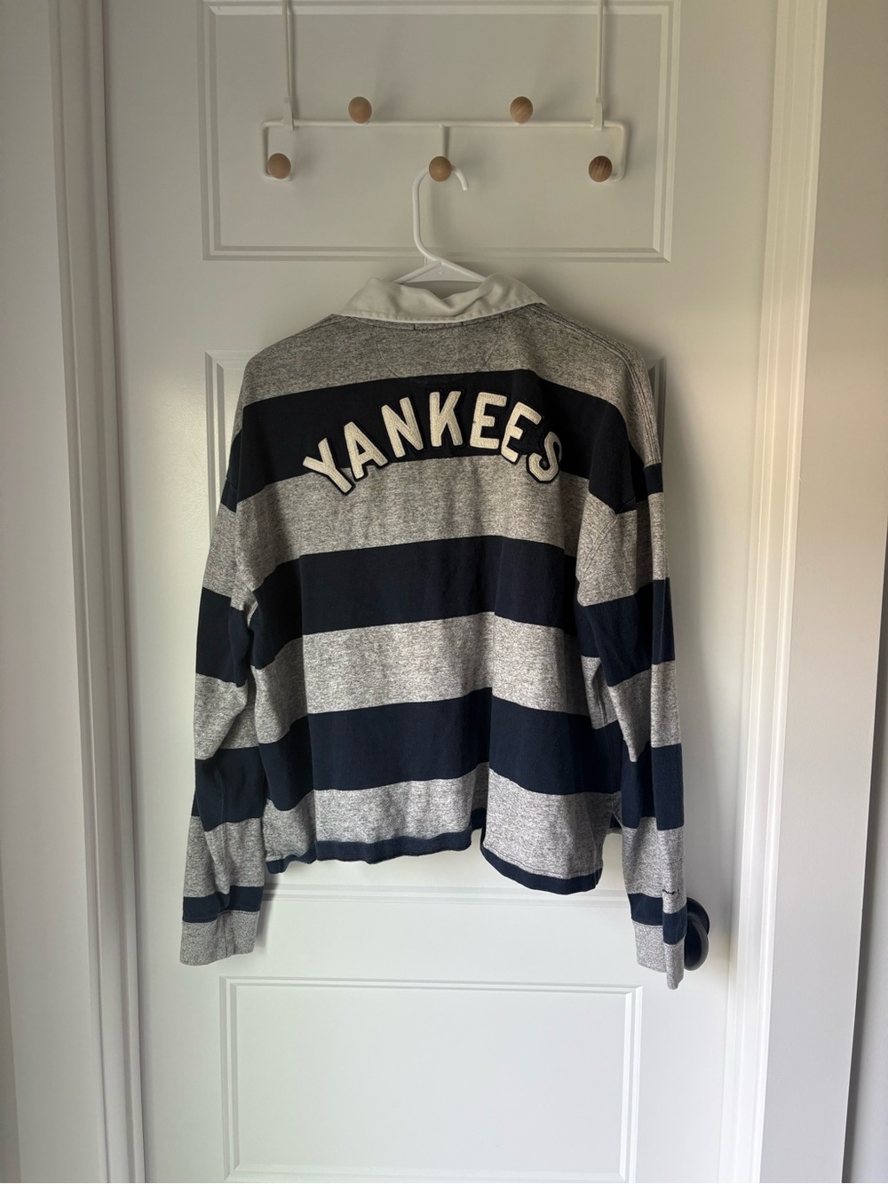 Ralph Lauren NY Yankees Striped Rugby Shirt - Navy & Gray - Picture 4 of 7